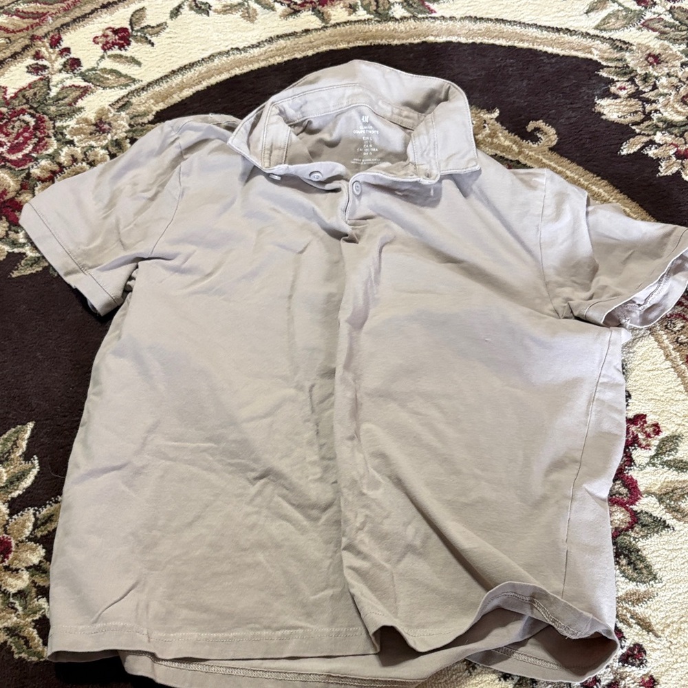 H&M Men's Polo Shirt in Light Gray